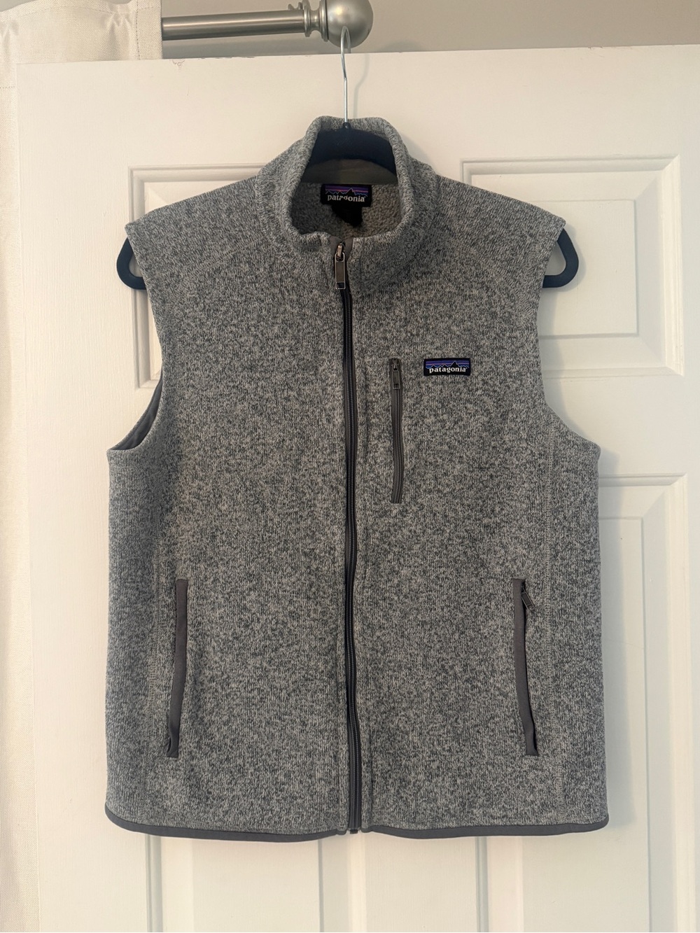 Patagonia Men's Gray Fleece Vest with Zip Pockets